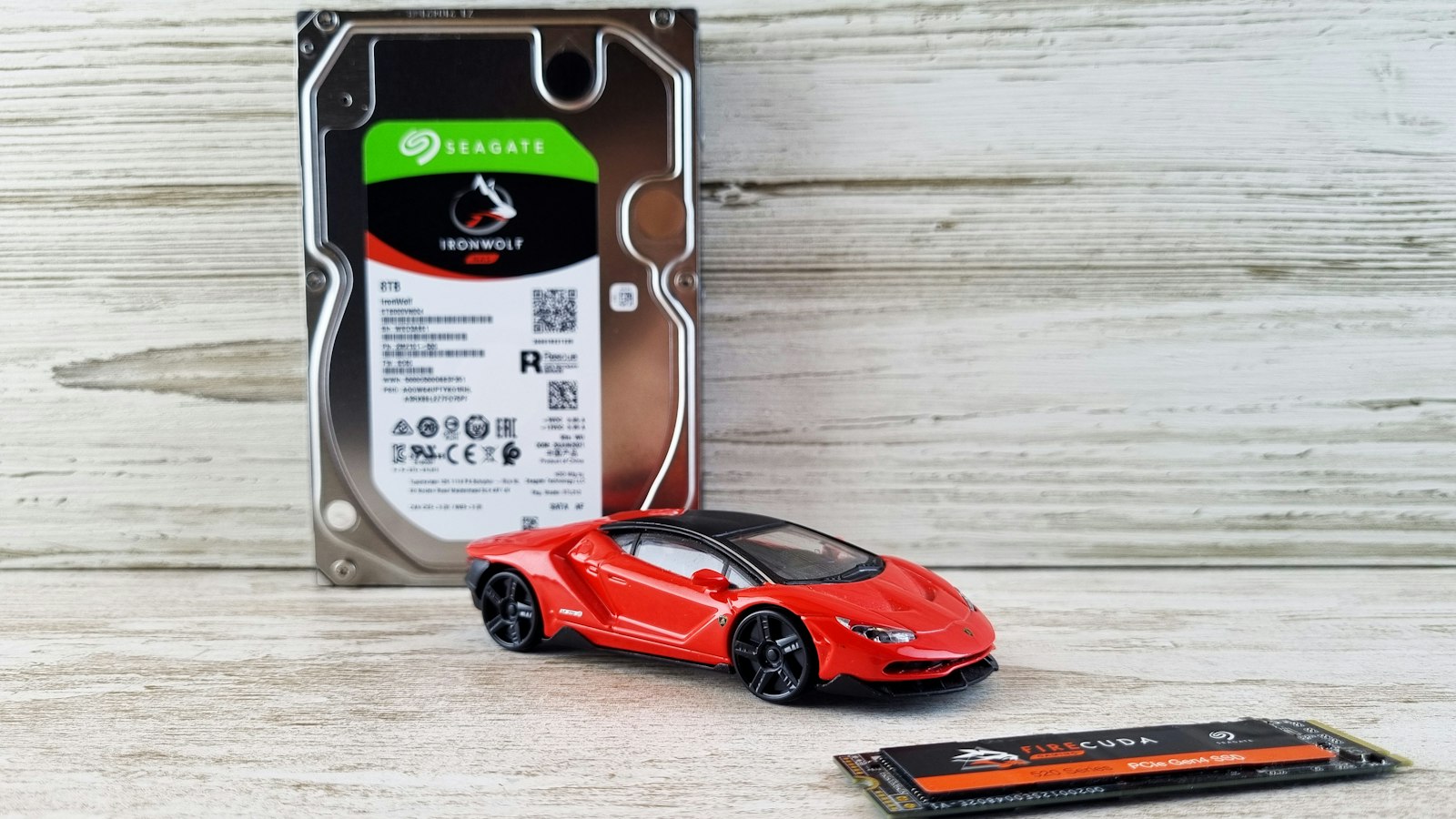SSD mi HDD mi? Farkları ve Hangisini Seçmeniz Gerektiği